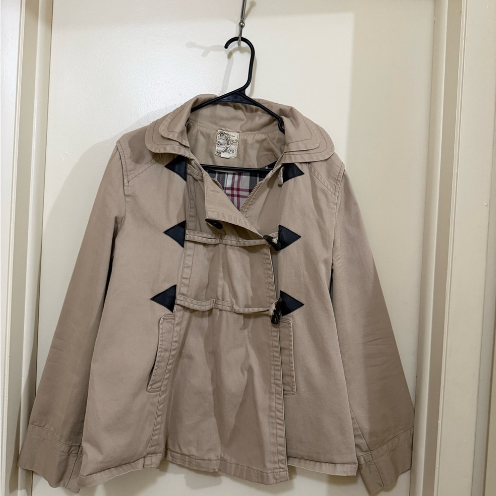 Tulle Clothing Khaki Tan Swing Jacket XL Plaid Lining Toggle Buttons Crop Coat